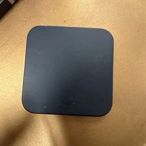 Samsung Wireless Charger Fast Charge Pad for Qi-Enabled Phones, 2021 - Black - Picture 1 of 3