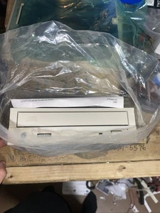 Toshiba XM-6502B CD-ROM Drive - Afbeelding 1 van 11
