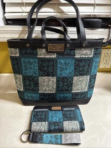 Wrangler Handbag And Wallet 15”x12” Teal. NWOT!! VERY RARE. - Picture 1 of 6