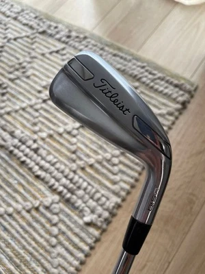 Titleist 4 Iron Project X 6.5 - Image 1 of 4