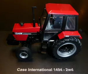 Model Tractor Case 1494-2WD (1983) 1/32nd BLACK & RED Model By Universal Hobbies - Picture 1 of 8