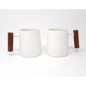 2er Set Becher Blanca für 320ml weiß Porzellan mit Rosenholzgriff TeaLogic - Bild 1 von 4