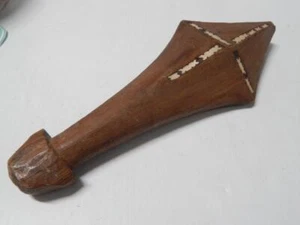 ANTIQUE CARVED WOODEN CLUB ADMIRALTY ISLANDS POLYNESIAN / SHELL INLAY - Picture 1 of 5