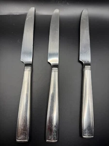 Set di 3 coltelli da tavola in acciaio inox modello Reed & Barton Benson - Foto 1 di 4