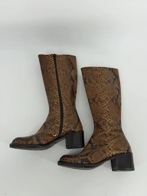 Botas Fendi piel de serpiente tacón alto hasta la rodilla para mujer talla 6 Foto 1 de 4