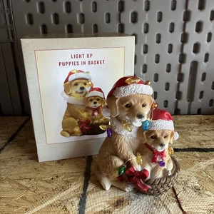 Cracker Barrel Light Up Christmas Puppies 8"h - Bild 1 von 7