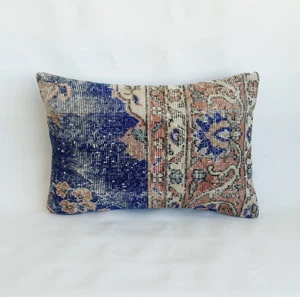 Handgefertigter Teppich Kissenbezug 16x24 Deko Türkischer Teppich Kissen - Bild 1 von 9