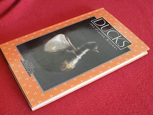 HISTORIA DE LA LEYENDA DEL ARTE PATOS ~ Anne Giorgetti. PATOS COLECCIONABLES HBDJ en MELB - Imagen 1 de 1