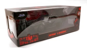 Modellino auto scala 1:24 BATMAN BATMOBILE FIGURE movie modellismo bat mobile - Foto 1 di 1