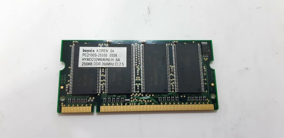 HYNIX PC2100S-25330 HYMD232M646A6-H AA 256MB DDR-256 MHz CL2.5 RAM Foto 1 de 2