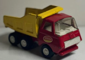 TONKA : Vintage Pressed Steel red cab yellow back Tipper dump truck 1970's - Picture 1 of 5