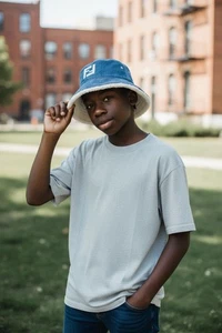 Super Euc FENDI Bucket Hat - Picture 1 of 6