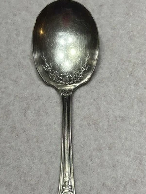 Wm A Rogers 豪华不锈钢珍贵花朵花卉巴洛克糖勺替换件 — 第 1/4 张图片