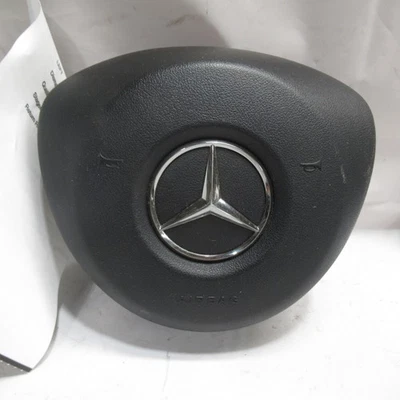 Bolsa de aire para conductor Mercedes Clase CLA 2014 2015 2016 2017 2018 FABRICANTE DE EQUIPOS ORIGINALES Foto 1 de 4