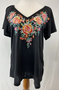 Savanna Jane Floral Multicolor Embroidered V-Neck Short Sleeve Top Sz (S) NWT - Picture 1 of 8