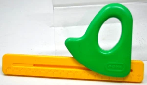 Little Tikes Werkzeug gleitendes quadratisches Lineal grün & gelb 8" langes Werkzeug - Bild 1 von 4