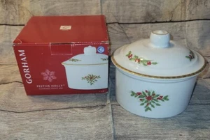 Gorham Festive Holly 6" Covered Treat Jar New In Box Christmas - Picture 1 of 7