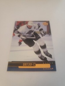 1999-00 Upper Deck Wayne Gretzky #10