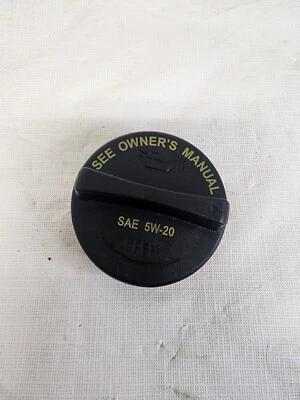 2012 Hyundai Sonata  Engine Oil Filler Cap OEM Black - Image 1 of 2