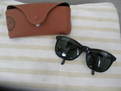 BONITAS Gafas de sol vintage Attic Find negras Ray Ban Estuche de cuero de marca Lente gris Foto 1 de 4