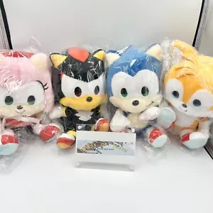 SONIC & FRIENDS Plush M Set of 4 Sega Japan Limited Soft and huggable Plush - Picture 1 of 24