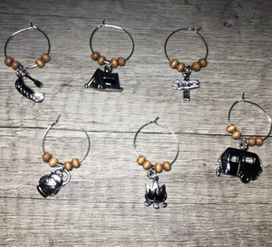 Marcadores de copa de vino, hechos divertidos para acampar, hechos a mano en N Texas - Imagen 1 de 7