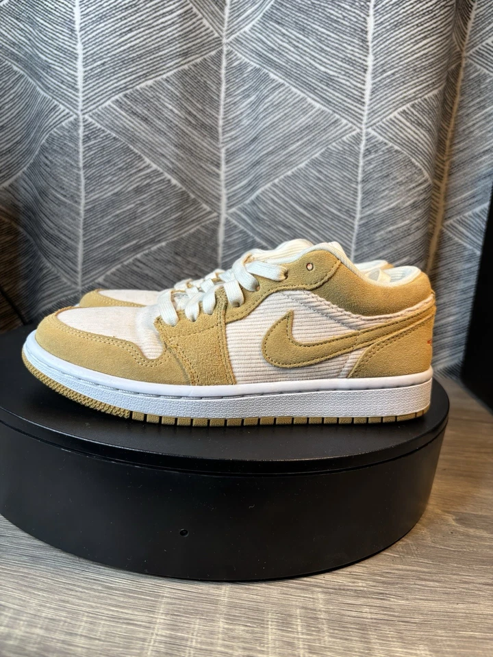 Talla 6 - Air Jordan 1 SE Low Twine W Foto 1 de 4