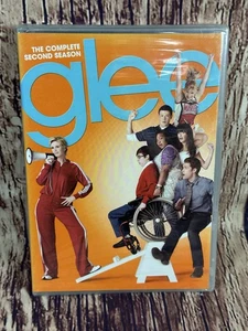 Glee: The Complete Second Season 2 (DVD, 2011, 6-Disc Set) New Sealed DVD Set - Foto 1 di 2