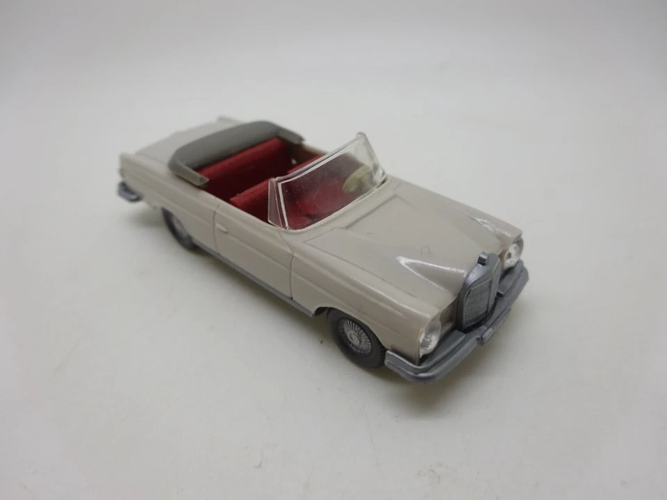 Wiking: MB 280SE Cabrio, Marrone Bianco Con 15c BP (SSK10) - Immagine 1 di 3