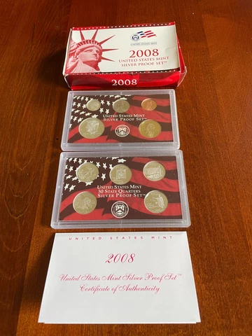 2008 US Mint Silver Proof set. N0 Presidential Dollars Cover