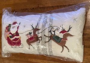 Neu mit Etikett Pottery Barn Kinder Weihnachtsmann Schlitten Sherpa Rentier Lendenwirbel Urlaub Kissen nicht mehr produziert - Bild 1 von 8