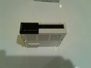 Controller programmabile Mitsubishi FX2NC-16EYR-T-DS - Spedizione gratuita - Foto 1 di 7