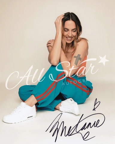 THE SPICE GIRLS - Melanie C Signed Photograph 05 (SCHT) Cover