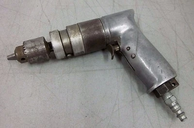 Taladro neumático Chicago de colección funcionando tamaño 3017/02-700 mandril 3/8 C P aire Foto 1 de 4