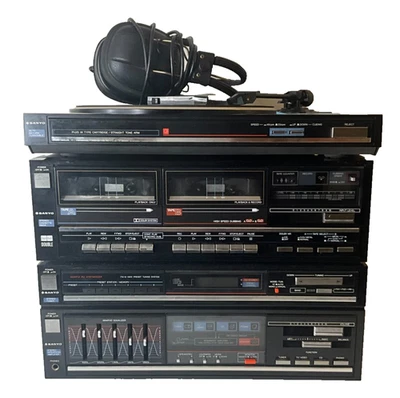 Paquete de auriculares estéreo Sanyo DCX685 con transmisión por correa tocadiscos RDW685 cubierta de casete Foto 1 de 4