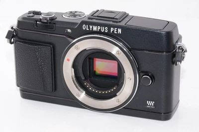 [Exc+3/11472 disparos] Olympus PEN E-P5 cuerpo sin espejo plateado de JAPÓN #j11472 Foto 1 de 4