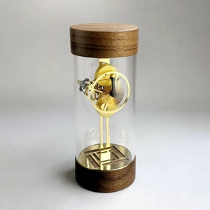 Oscilloglass Mechanical Hourglass, Handmade in Japan by Kokusai - Picture 1 of 6