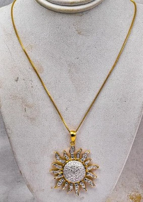 Estate Gold plate on Sterling Silver single diamond large SUN Pendant necklace Foto 1 de 4