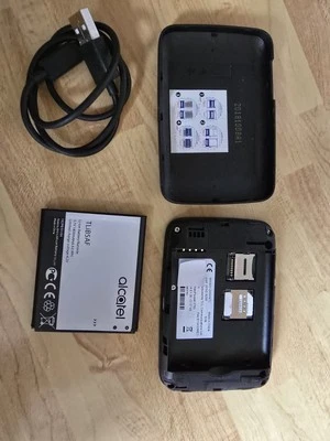 Alcatel WEB POCKET 3765 Router 4G LTE Windtre Portatile - Immagine 1 di 3