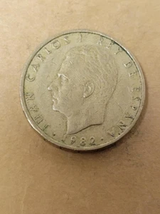 1982 Cien Pesetas Spain Coin - Picture 1 of 2