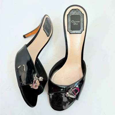 Christian Dior Retro Black Patent Leather D Heart Charm Mules Heels EU 38.5 - Image 1 of 4