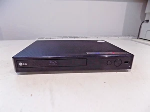 LG BP250 Blu-Ray Disc DVD Player UNTESTED Sold as SPARES/PARTS - Picture 1 of 8
