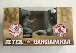 Yankees Derek Jeter Red Sox Nomar Garciaparra McFarlane Special Edit. Boxed Set - Picture 1 of 12