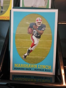 2007 Topps Football Turn Back the Clock Marshawn Lynch RC #15 BILLS SEAHAWKS! - Picture 1 of 2