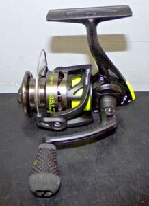 LEW'S REACTOR R-30 ZERO REVERSE CARBON 40 FISHING REEL - Picture 1 of 2