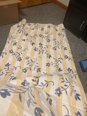 Yellow and White with Blue Flower Cotton Shower Curtain with 12 Hooks! - Image 1 of 4