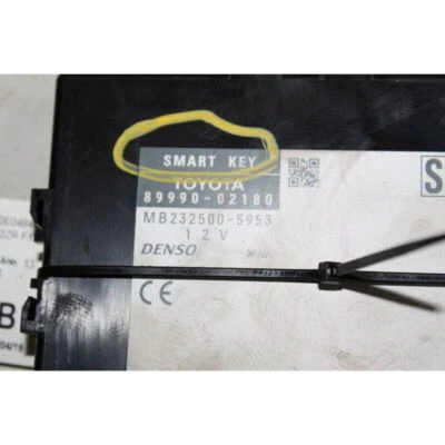 CENTRALINA CHIUSURA C.ZTA PER TOYOTA AURIS (12-15)(15-18) 1.8 HYBRID 2012 - Immagine 1 di 4