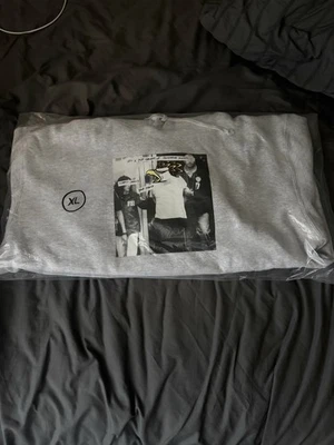 XL - Supreme Antihéroe Ilegal Business Controls America Sudadera con Capucha Gris  Foto 1 de 2