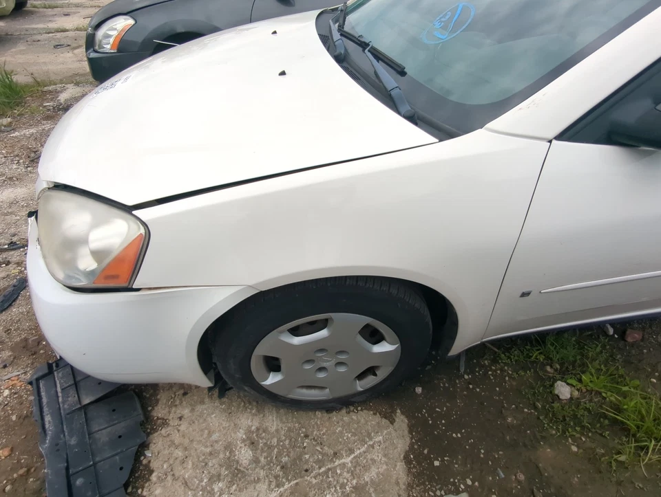 Guardabarros conductor Pontiac G6 2005-2010 HWEIK Foto 1 de 1