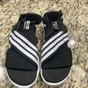 Adidas Originals Womens Black White Magmur Slides NWOB Strappy US 11 - Picture 1 of 6